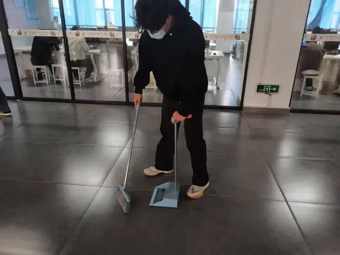 微信图片_2025-11-06_214119_165.jpg 微信图片_2025-11-06_214119_165.jpg