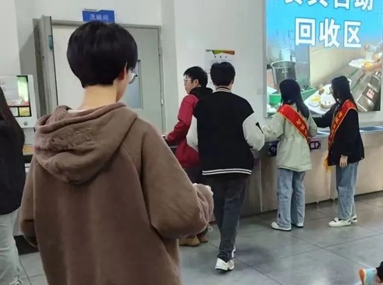 图片14.jpg 图片14.jpg