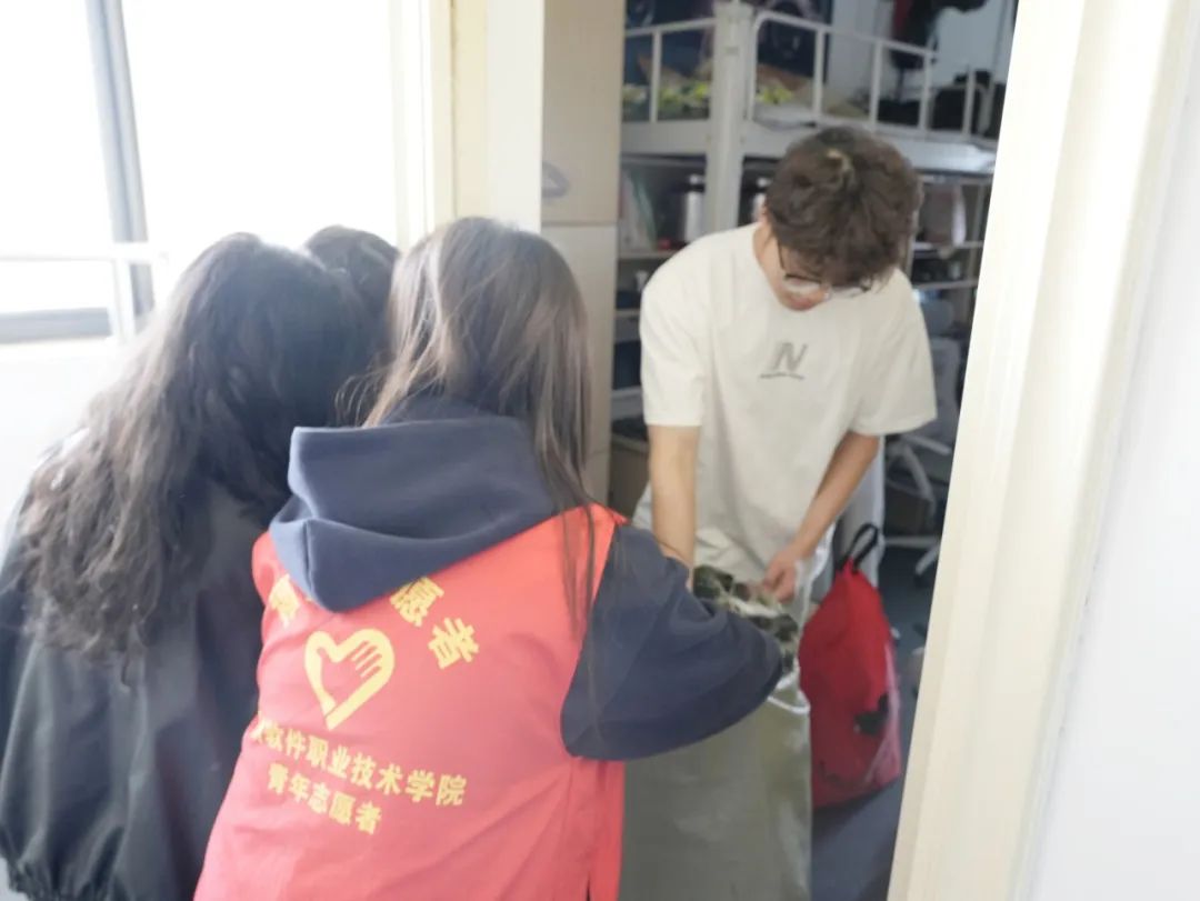 640 (2).jpg 640 (2).jpg