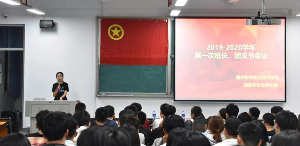 1572288356207456.jpg 学生.jpg