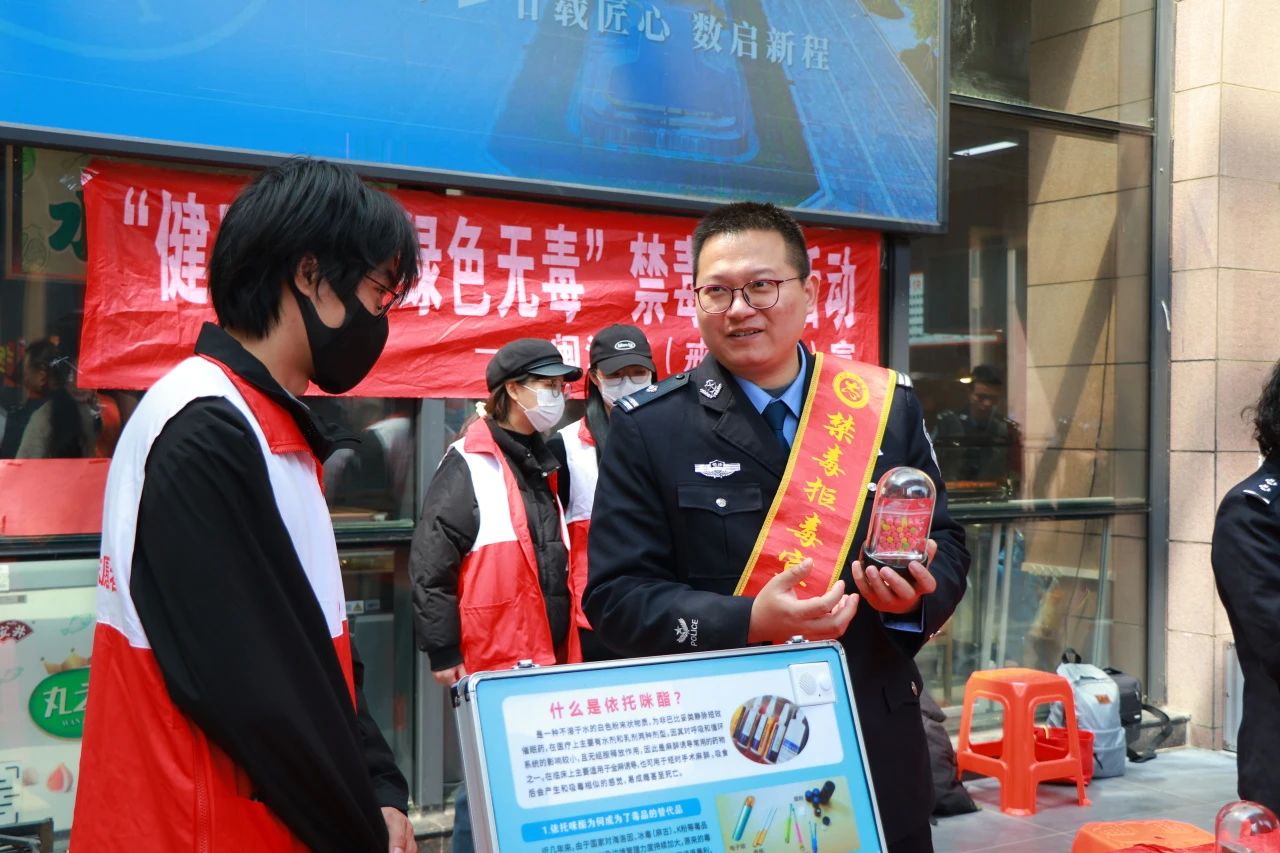 微信图片_20250407130818.jpg 微信图片_20250407130818.jpg