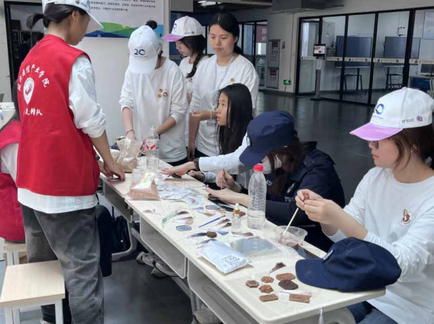 屏幕截图 2025-06-16 184207.png 屏幕截图 2025-06-16 184207.png