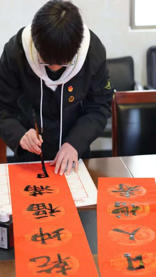 微信图片_20250507145547.png 微信图片_20250507145547.png