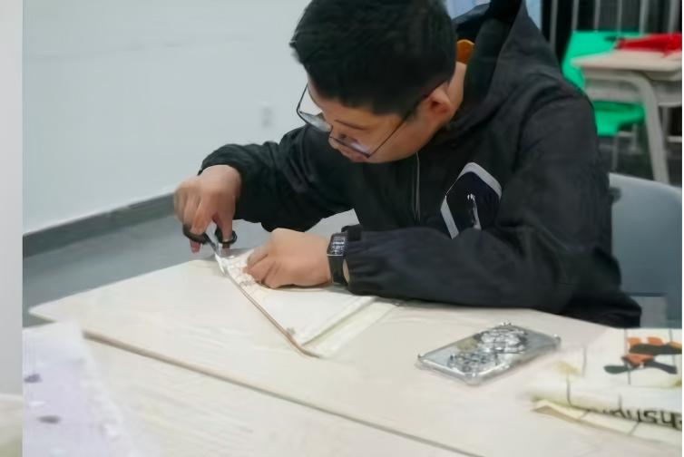 微信图片_20251126164933_58_14(1).jpg 微信图片_20251126164933_58_14(1).jpg