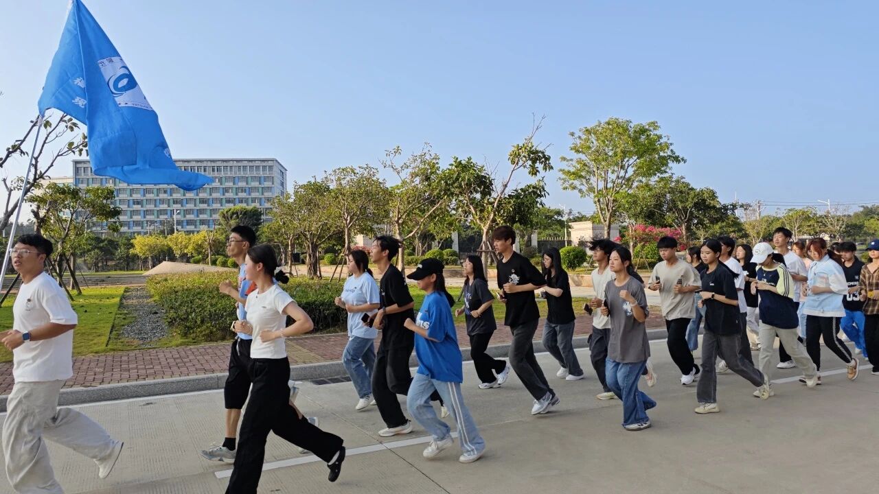 微信图片_2025-10-16_212917_599.jpg 微信图片_2025-10-16_212917_599.jpg